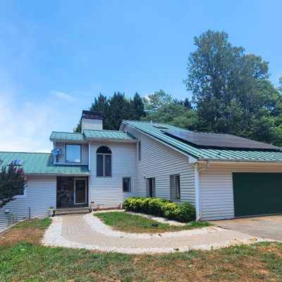 1185 Idlewood Rd, Hardy, VA 24101