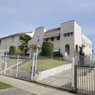 120 N Berendo St, Los Angeles, CA 90004