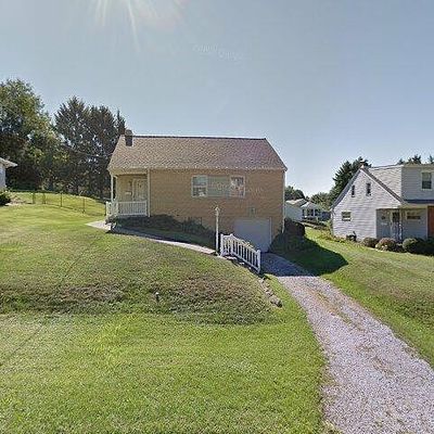 1216 Ellsworth Ave, Jeannette, PA 15644