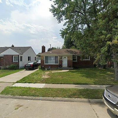 15164 Deerfield Ave, Eastpointe, MI 48021