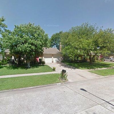 15474 Peermont St, Houston, TX 77062