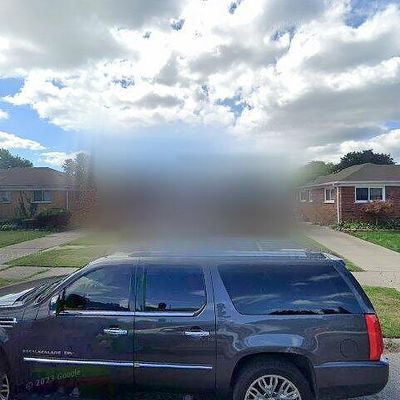 16104 Collinson Ave, Eastpointe, MI 48021