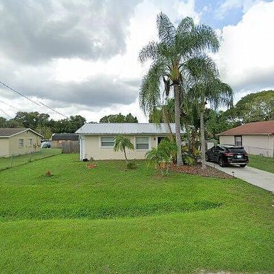 1617 Meridian St, Ruskin, FL 33570