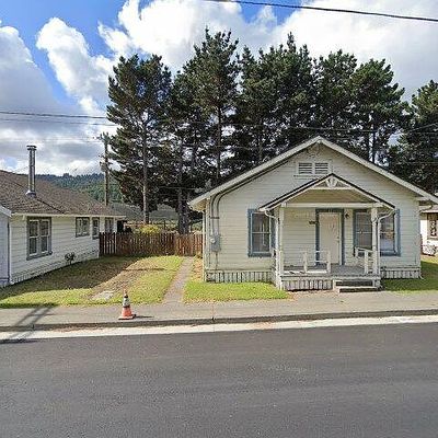 162 Main St, Scotia, CA 95565