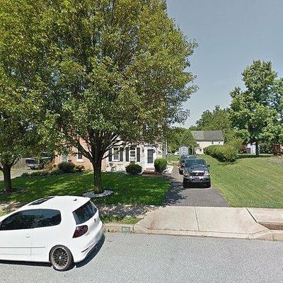 1621 Colchester Dr, Lancaster, PA 17603