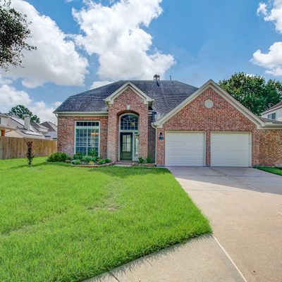 16210 Broken Timber Cir, Houston, TX 77095