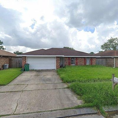 1629 Longbridge Dr, Marrero, LA 70072