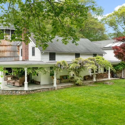 166 Newtown Tpke, Weston, CT 06883