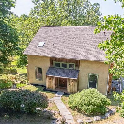 170 Warwick Rd, Elverson, PA 19520