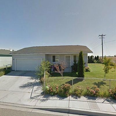 1714 Jersey St, Sunnyside, WA 98944