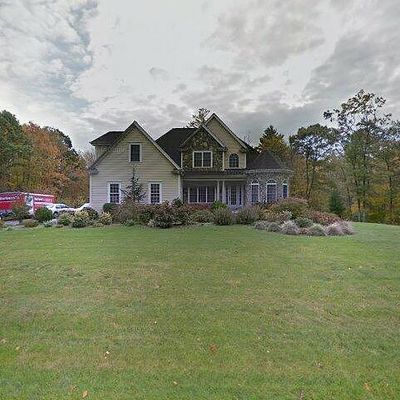 19 Round Farm Rd, Rehoboth, MA 02769