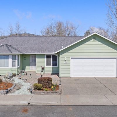 1910 Sw J St, Grants Pass, OR 97526