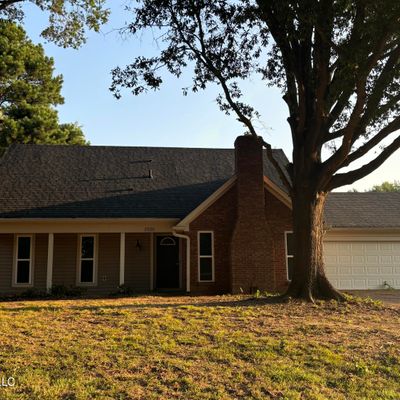 1926 Ingleside Cv, Horn Lake, MS 38637