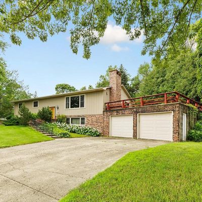 200 Half Moon Rd, Wells, MN 56097