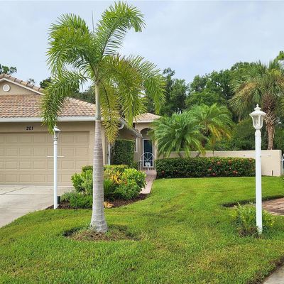 201 Auburn Woods Cir, Venice, FL 34292