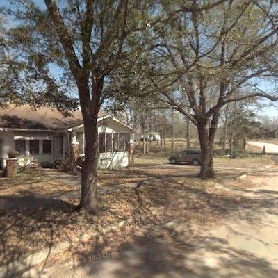 208 N 1 St St, Leesville, LA 71446