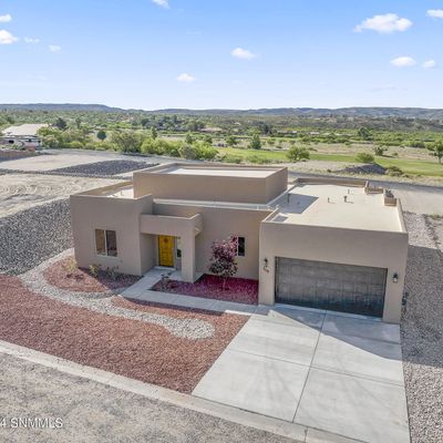 208 Tierra Verde Cir, Elephant Butte, NM 87935