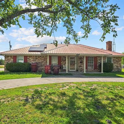 211 N 6 Th St, Celeste, TX 75423