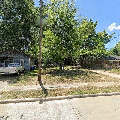 1823 Hickory St, Shreveport, LA 71108