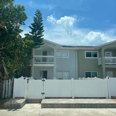 240 Cherie Down Ln, Cape Canaveral, FL 32920