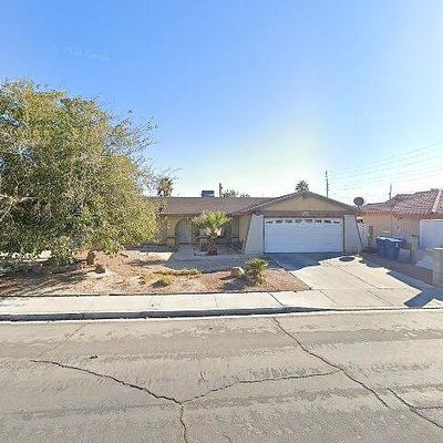 2420 Oak Glen Way, Las Vegas, NV 89115