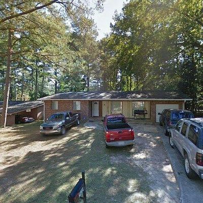 2439 Castile Dr, Morrow, GA 30260