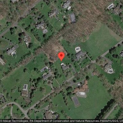 25 Oldfield Rd, Shavertown, PA 18708