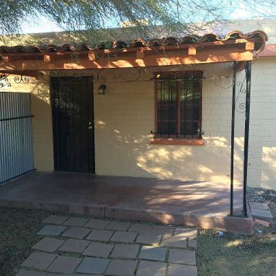 2627 E Grant Rd, Tucson, AZ 85716