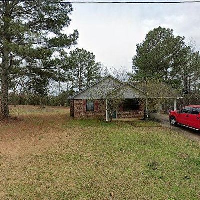 212 Camellia Cv, Booneville, MS 38829