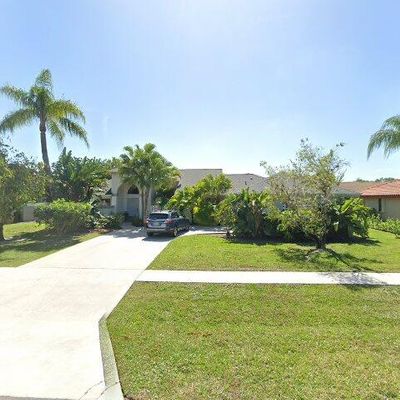 2159 Amesbury Cir, Wellington, FL 33414