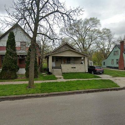 223 S 6 Th Ave, Saginaw, MI 48607