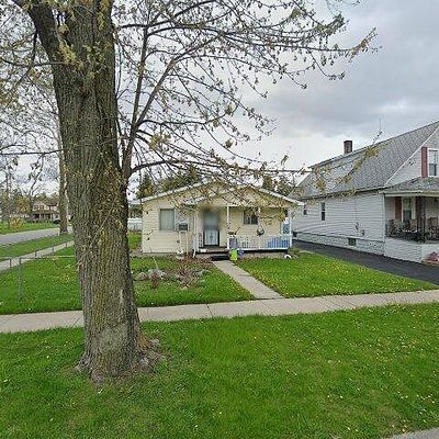 2236 Bancroft St, Saginaw, MI 48601