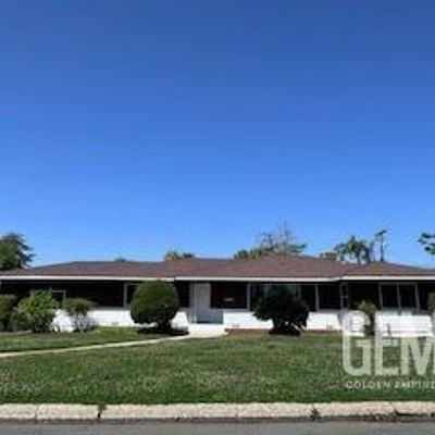 3017 Barnett St, Bakersfield, CA 93308