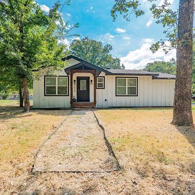 3072 Cross St, Wills Point, TX 75169