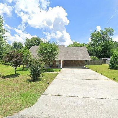 310 Bay St, Purvis, MS 39475