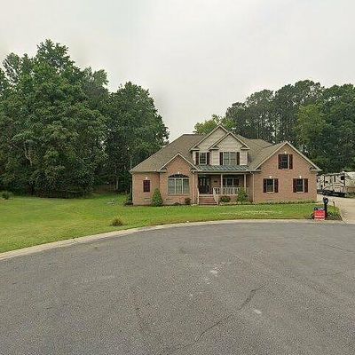 310 Marsh View Ct, Carrollton, VA 23314