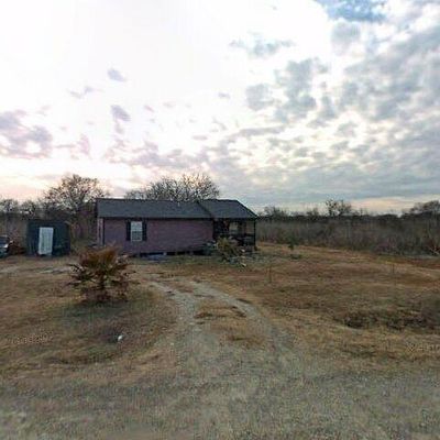 311 N Morgan St W, Mount Calm, TX 76673