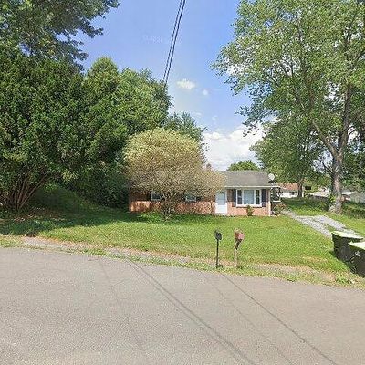 315 West Ave, Chilhowie, VA 24319