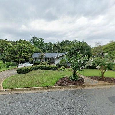 32 W Hillcrest Dr, Greenville, SC 29609