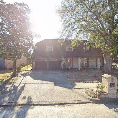 3251 Walhalla Dr, Houston, TX 77066