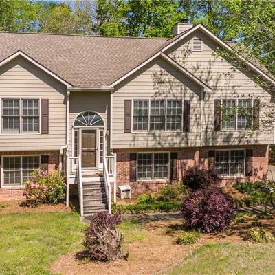 264 Legend Creek Ln, Douglasville, GA 30134