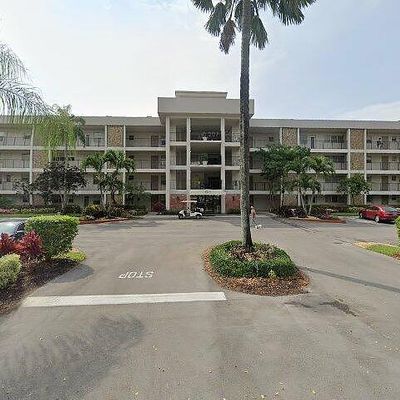 2800 N Palm Aire Dr #201, Pompano Beach, FL 33069