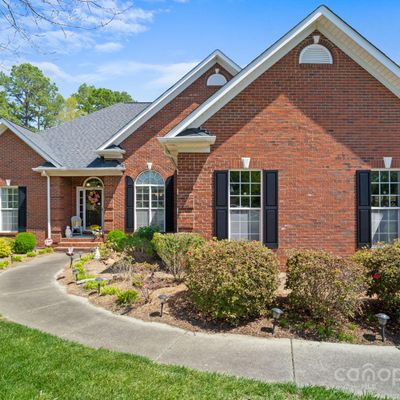 2804 Monterrey Ln, Monroe, NC 28110