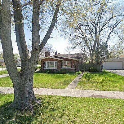 286 Spruce Ln, Chicago Heights, IL 60411