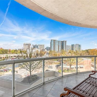 2881 Peachtree Rd Ne #701, Atlanta, GA 30305