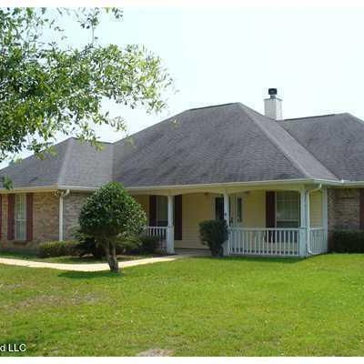 3608 N 8 Th St, Ocean Springs, MS 39564