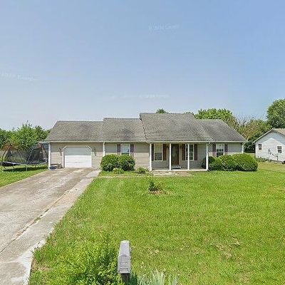 361 Country Dr, Hustonville, KY 40437