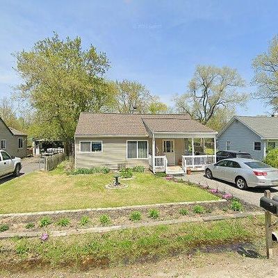 371 E Glass Rd, Ortonville, MI 48462