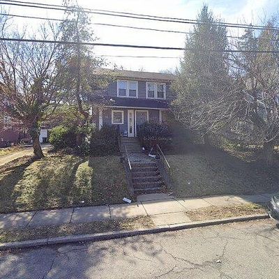 392 Ogden Ave, Teaneck, NJ 07666