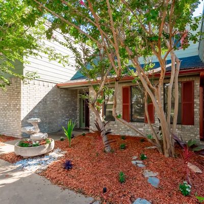 3928 Green Valley Dr, Bryan, TX 77802